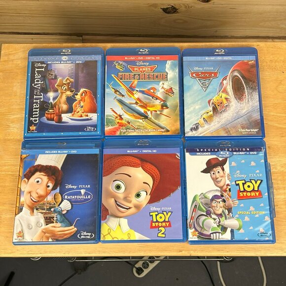 13 Disney Blu-Ray Classic Movies - Picture 2 of 3